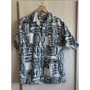 Vintage Go‎ Barefoot Hawaiian Shirt Men Medium MultiColor Tribal Fish Design USA